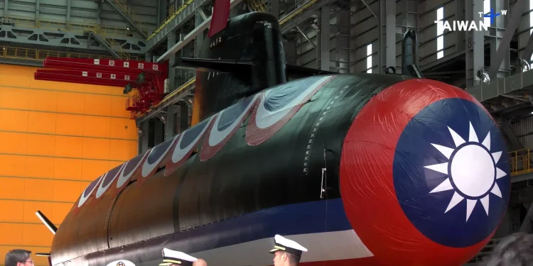 Νέο υποβρύχιο παρουσίασε η Ταϊβάν – Συνεργασία με Νότια Κορέα