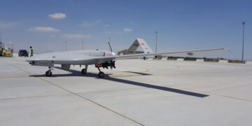 Κατάρριψη Τουρκικού Bayraktar TB-2 στην Συρία – Πιθανότατα από την Αμερικανική Αεροπορία