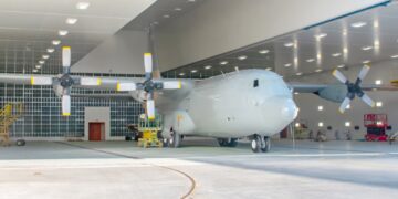 Παραδίδεται από την ΕAB στην Πολεμική Αεροπορία αναβαθμισμένο C-130