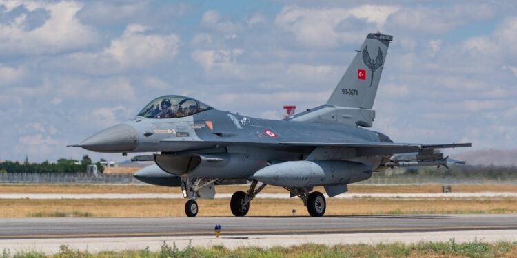 Γερουσιαστές αρνούνται να υπογράψουν την πώληση F-16 προς την Τουρκία