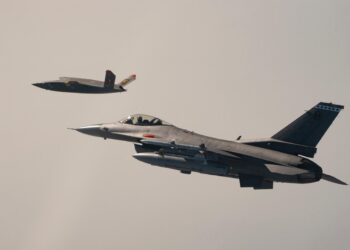 Το XQ-58A Valkyrie των Αμερικάνων Πεζοναυτών ολοκλήρωσε την πρώτη επιτυχημένη δοκιμαστική πτήση