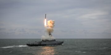 OSINT: Ο Ρωσικός Στρατός βομβαρδίζει ουκρανικά κέντρα εκπαίδευσης, αποθήκες πυρομαχικών και νοσοκομεία – Χρήση τουλάχιστον 110 πυραύλων cruise