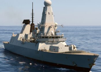 Bρετανικό HMS Diamond (D34) Type-45 στις Επιχειρήσεις στην Ερυθρά Θάλασσα