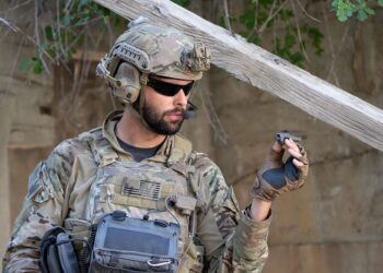 Μήνυμα κ. Δένδια για “Νέο Μοντέλο Στρατεύματος” – Εφαρμογή του προγράμματος Replicator του Αμερικανικού Πενταγώνου για τον ΕΣ