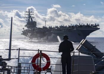 Ο Admiral Cooper ανέφερε πως το Πολεμικό Ναυτικό των ΗΠΑ έχει καταρρίψει 61 drone της τελευταίες ημέρες από την Υεμένη