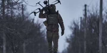 Διδάγματα αντιμετώπισης FPV drone από τον πόλεμο στην Ουκρανία – Διάχυση τεχνολογιών Ηλεκτρονικού Πολέμου