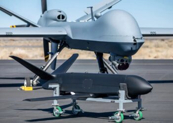 Εκτόξευση Σμήνους Drone και βλημάτων A2LE από το Μη Επανδρωμένο Αεροσκάφος MQ-20 Avenger σχεδιάζει η USAF