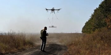 Ουκρανικό Saker UAV με ενσωματωμένη Τεχνητή Νοημοσύνη για αυτόματη αναγνώριση και εμπλοκή απειλών