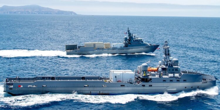Αυτόνομα πλοία (OUSV) ανεφοδιασμού και μεταφοράς προμηθειών αναπτύσσει το US Navy μέσω μετατροπής σκαφών του εμπορικού στόλου