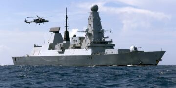 Το Βασιλικό Πολεμικό Ναυτικό αναβαθμίζει τα συστήματα αεράμυνας έναντι Βαλλιστικών απειλών – Εξελίξεις σε Sea Viper και Type-45