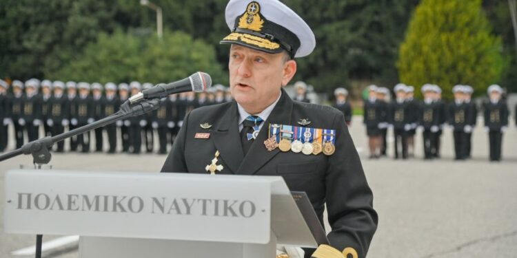 Αρχιπλοίαρχος Βασίλειος Γρυπάρης o Διοικητής της Ευρωπαϊκής Επιχείρησης ASPIDES