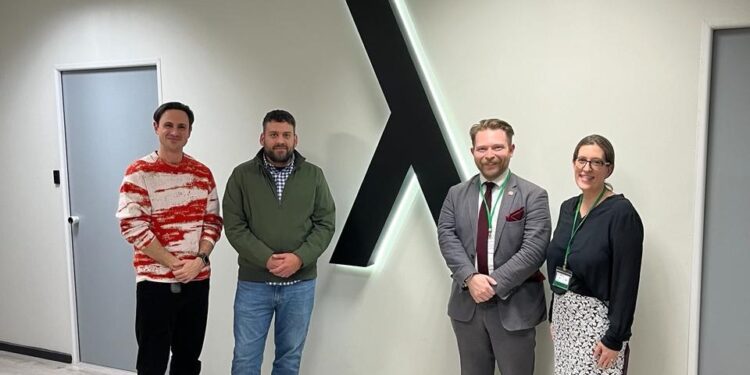 Αντιπροσωπεία της Διοίκησης Αναπτύξεως του Στρατού των ΗΠΑ (DEVCOM) πραγματοποίησε επίσκεψη στην Lambda Automata