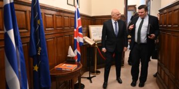 Πιθανή παραχώρηση Ναρκοθηρευτικών κλάσης Hunt στην Ελλάδα κατά την επίσκεψη του Νίκου Δένδια στην Μεγάλη Βρετανία