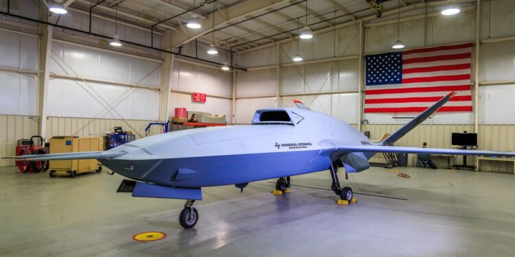 Το XQ-67A Off-Board Sensing Station Drone διεξήγαγε την πρώτη πτήση του – Σκοπός κατασκευής να λειτουργεί συνεργατικά με F-35