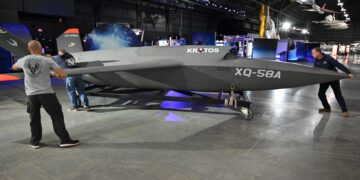 Το XQ-58B Valkyrie UAV επιχείρησε συνεργατικά με F-35 για την εκτέλεση επιχειρήσεων Ηλεκτρονικού Πολέμου και ISR
