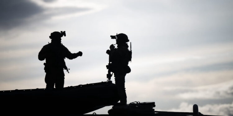 Ουκρανικοί ΑΤΑCMS καταστρέφουν S-400, Ιρανικά περιφερόμενα πυρομαχικά χτυπάνε Ισραηλινές πόλεις και ο Ελληνικός Στρατός “κλειδώνει” τα τουρκικά παράλια