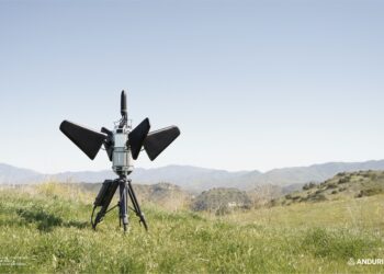 Το κινητό σύστημα Ηλεκτρονικού Πολέμου Pulsar παρουσίασε η Anduril – Χρησιμοποιείται μυστικά από την Διοίκηση Ειδικών Επιχειρήσεων των ΗΠΑ εδώ και 4 έτη