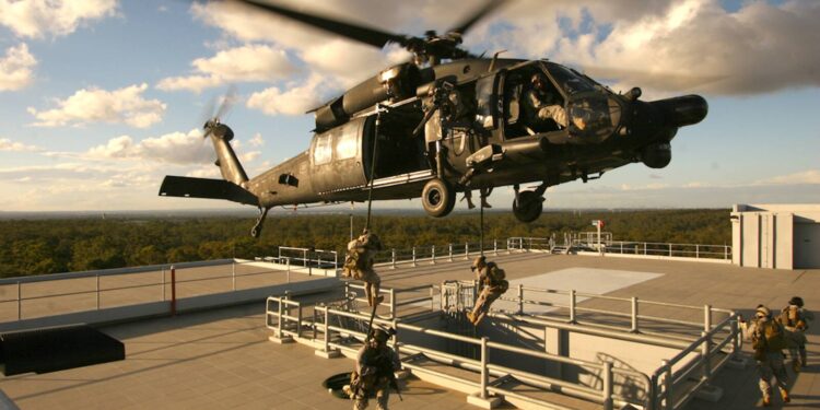 Ελικόπτερα MH-60L DAP Black Hawks για την Διοίκηση Ειδικού Πολέμου | Ανάλυση οπλισμού και ικανοτήτων