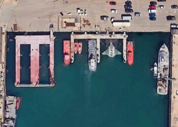 To Μη Επανδρωμένο Υποβρύχιο Manta Ray της DARPA εθεάθη σε ναύσταθμο των ΗΠΑ | Αλλάζει ο χαρακτήρας των Ναυτικών Επιχειρήσεων