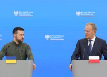 Άδεια βομβαρδισμού εκτοξευτών πυραύλων εντός Ρωσίας ζήτησε ο Ζελένσκι από τον Πολωνό ομόλογό του και το ΝΑΤΟ