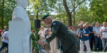 Αποκαλυπτήρια Προτομών Αντιπτέραρχου (Ι) Περικλή Στεφανίδη και Αντιπτέραρχου (Ι) Χρήστου Μουλά με συμμετοχή Νίκου Δένδια και Δημητρίου Χούπη