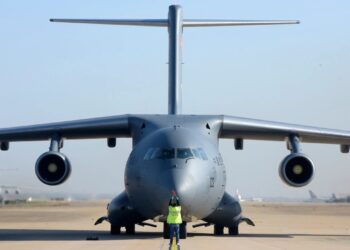 Κινεζικό μεταγωγικό αεροσκάφος Υ-20 στρατιωτικού τύπου προσγειώθηκε στην Μόσχα – Ερωτήματα αναφορικά με το φορτίο