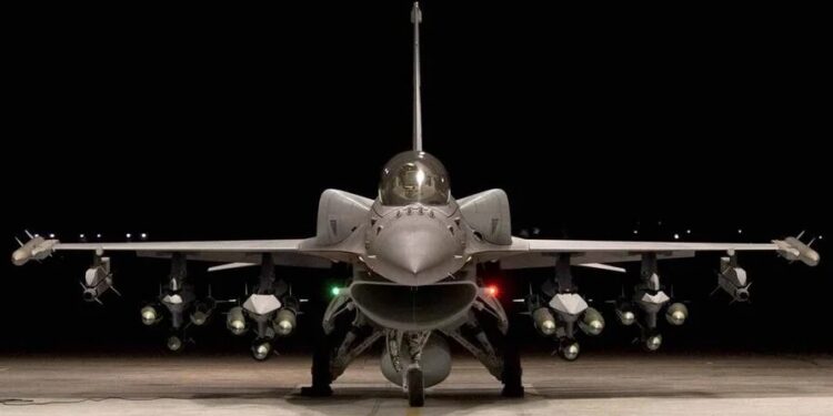 Ενισχυμένο σύστημα Ηλεκτρονικού Πολέμου EW στα F-16 Viper Shield για συμμαχικές χώρες παρουσίασε η Lockheed Martin