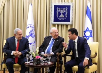 Oι επικεφαλείς των Mossad και CIA στο Κάιρο για διαπραγματεύσεις ελέγχου της κλιμάκωσης στην Μέση Ανατολή
