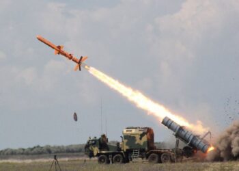 Ουκρανικοί κατευθυνόμενοι πύραυλοι Neptune φαίνεται να βύθισαν ρωσικό πλοίο μεταφοράς καυσίμων στο λιμάνι Kavkaz