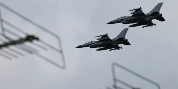 Oυκρανικά F-16 διεξήγαγαν την πρώτη τους επιχείρηση αντιμετώπισης Ρωσικών πυραύλων cruise και μη επανδρωμένων αεροσκαφών μονής κατεύθυνσης