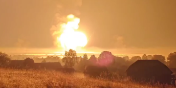 Καταστροφή ρωσικών αποθηκών S-400, S-300 και Βορειοκορεάτικων βαλλιστικών πυραύλων από ουκρανικά μη επανδρωμένα αεροσκάφη