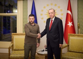 Ερντογάν “Η Κριμαία πρέπει να επιστρέψει στην Ουκρανία”