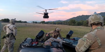 Επιχείρηση Απεγκλωβισμού Πολιτών από τον Λίβανο με συμμετοχή της Διοίκησης Ειδικού Πολέμου και της Πολεμικής Αεροπορίας