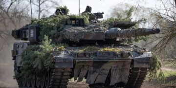 Η Κροατία προμηθεύει την Ουκρανία με 30 άρματα M-84 Snajper & 30 οχήματα M-80 για να παραλάβει 50 άρματα μάχης Leopard 2A8 από την Γερμανία