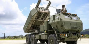 Πιθανή αγορά 100 πολλαπλών εκτοξευτών M-142 HIMARS από την Πολωνία
