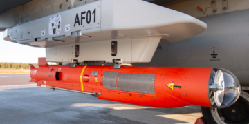 Χρήση κατευθυνόμενου πυραύλου SPEAR από μαχητικά αεροσκάφη Eurofighter Typhoon για το Ηνωμένο Βασίλειο