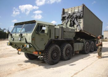 Νέα σελίδα για το Πυροβολικό – Η Lockheed Martin παρουσίασε εκτοξευτή εδάφους σχεδιασμένο να φέρει 24 κατευθυνόμενα βλήματα πυροβολικού 227mm