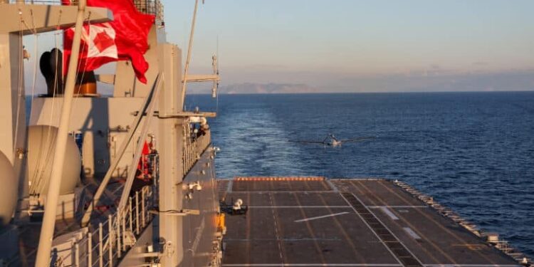 Bayraktar TB3: Επιτυχής προσνήωση και απονήωση από ”Drone Carrier” TCG Anadolu – Νέα εποχή για τη ναυτική ισχύ της Τουρκίας