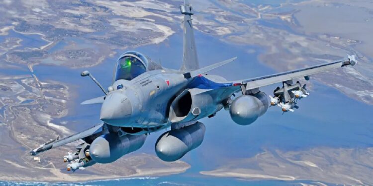 Αγορά επιπλέον μαχητικών αεροσκαφών Rafale F4 διεκδικεί η Σαουδική Αραβία από την Γαλλία