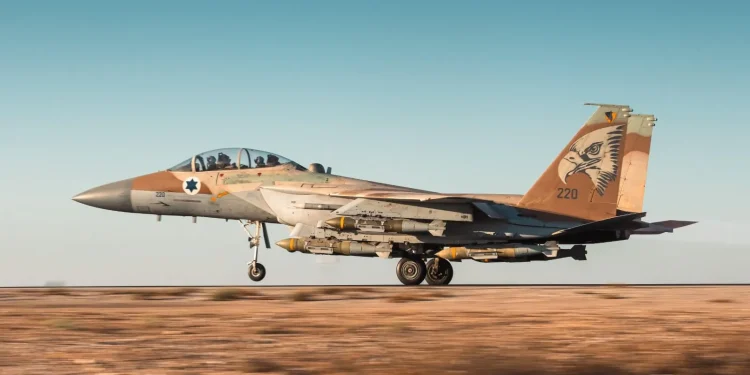 OSINT: Ισραηλινή Πολεμική Αεροπορία βομβάρδισε την πρωτεύουσα Σαναά της Υεμένης με χρήση βλημάτων Rampage και Popeye