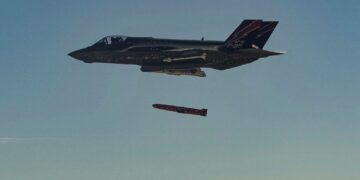 Η Kongsberg θα προμηθεύσει με πυραύλους Joint Strike Missile (JSM) στην Πολεμική Αεροπορία των ΗΠΑ