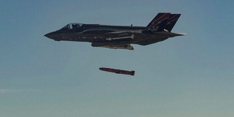 Η Kongsberg θα προμηθεύσει με πυραύλους Joint Strike Missile (JSM) στην Πολεμική Αεροπορία των ΗΠΑ