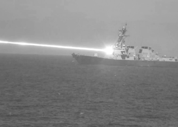 Εισαγωγή του συστήματος laser HELIOS στο αντιτορπιλικό USS Preble (DDG-88) κλάσης Arleigh Burke για το Αμερικανικό Πολεμικό Ναυτικό