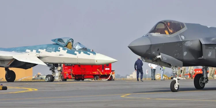 Παρουσία ρωσικού Su-57 στο Ιράν για πρώτη φορά και ο γόρδιος δεσμός επιλογής μαχητικού 5ης Γενιάς από την Ινδία