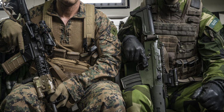 Αμερικανοί Πεζοναύτες με UAV αναπτύσσονται στη Φινλανδία για προστασία υποθαλάσσιων καλωδίων στο πλαίσιο της NATOϊκής Επιχείρησης Baltic Sentry