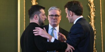 Γαλλία και Βρετανία προτείνουν μερική εκεχειρία Ρωσίας – Ουκρανίας | Ανοιχτό το ενδεχόμενο αποστολής ευρωπαϊκών ειρηνευτικών δυνάμεων