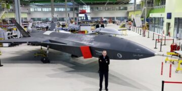 Στρατηγική συνεργασία Baykar και Leonardo για ραντάρ, αισθητήρες και συστήματα ηλεκτρονικού πολέμου για μη επανδρωμένα αεροσκάφη