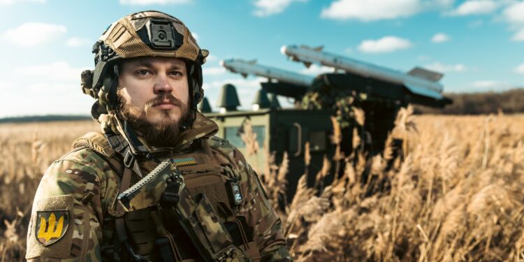 Νέο Αντιαεροπορικό Σύστημα “FrankenSAM” με τροποποιημένους σοβιετικούς πυραύλους R-73 παρουσίασε η Ουκρανία