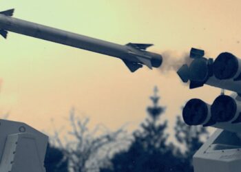 Νέο πακέτο 5.000 αντιαεροπορικών πυραύλων LLM προς την Ουκρανία από το Ηνωμένο Βασίλειο