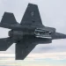 Πτήση F-35B με βλήματα METEOR στην εσωτερική καταπακτή του μαχητικού